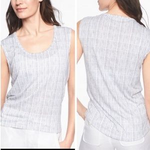Athleta high low top